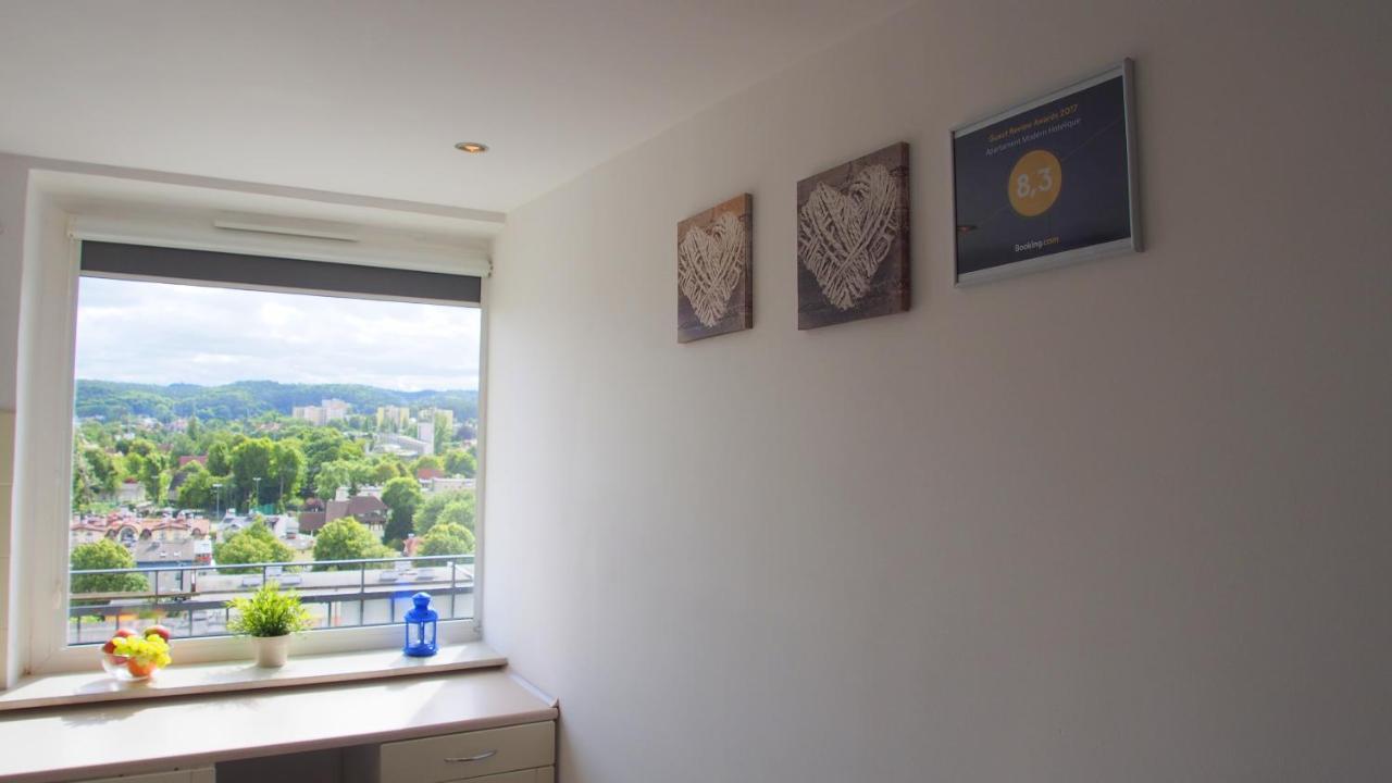 Apartament Modern Apartament *